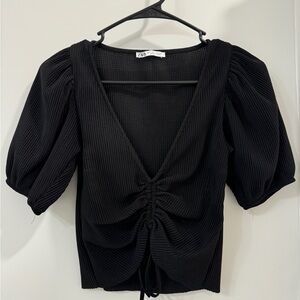 Black Zara Crop Top, Size S, v-neck with puff sleeves.